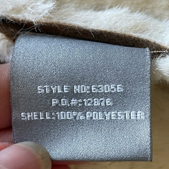 Bagatelle Vegan Leather Fleece-Lined Vest – Size Large - Picture 6 of 9